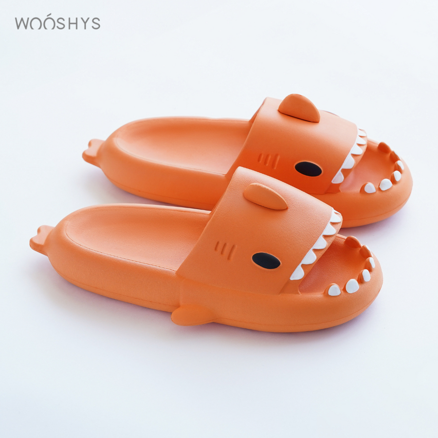 Woóshys Shark Slides® + FREE Tote Bag